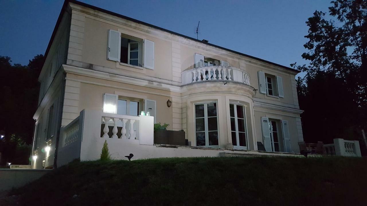 La Source De Bougival Apartment Exterior foto